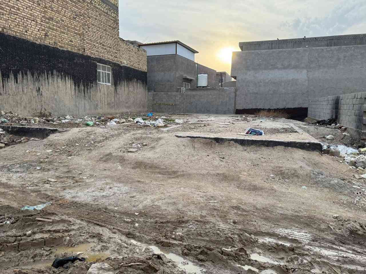 بتلو للبيع المساحه250 متر العنوان طهمازيه قرب محطة الوقود الود خلف سكلة أحمد علي الجاسم
***********
***********

