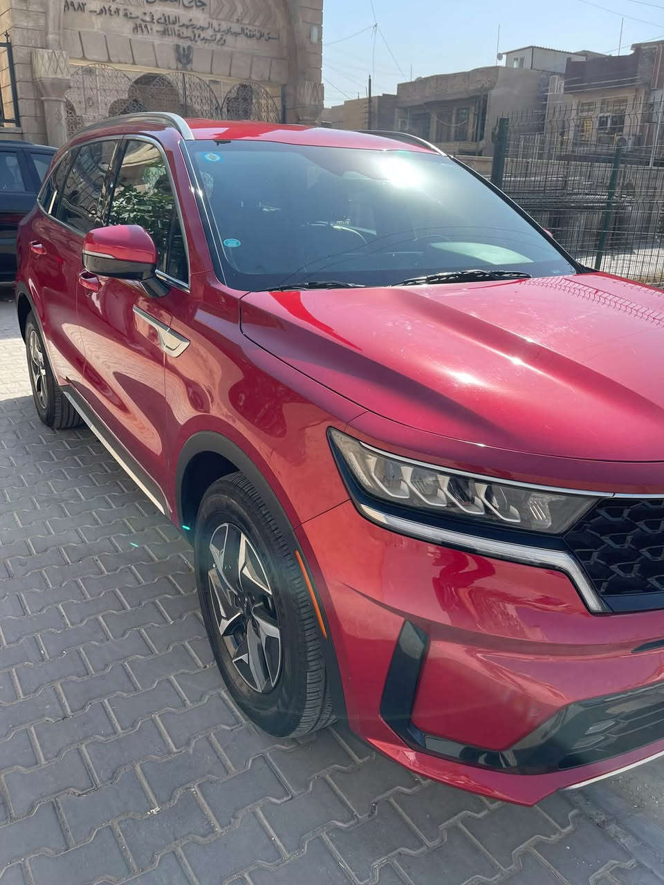 سلام عليكم
                                                  SORENTTO 2023. HEV
وارد امريكي بدون ضربه بدون صبغ وبدون ايرباك فقط جاملغ الامامي وراجع بارد موضح بلصور السياره بدون صبغغ
مكينه 1.6T هايبرد
فول مواصفات ماعدا الفتحة 
رادار جانبي
رادار امامي
كامره خلفيه دواره 
تدفئه كشنات 
الكشنات منفصل VIP جلد 7 راكب 
قطعتين تبريد 
اشاير بلمري + رادار
تخم تاير جديد ويل حجم 17
تحديد مسار
مانع انزلاق
تحكمات 
AUTO HOLD
سايد بريك كهربائي 
نزول منحدرات 
DRIVE MODE        ثلاث انظمه قياده.
كير موس
وبعد بيها مواصفات 
رقم بغداد الجديد 
السعر 228$ وبي مجال
للبيع او مراوس 
‏‭***********
