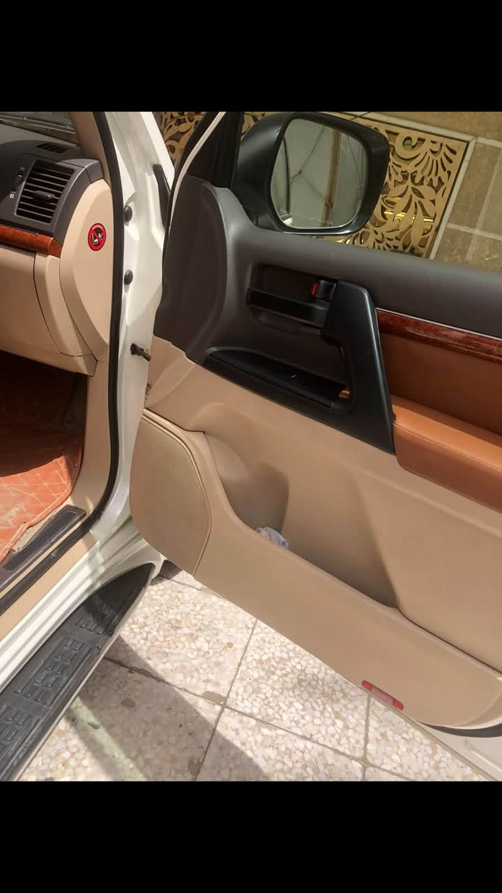 لاند ١٤ شركة ساز
ماشية١٤٣ بدون صبغ 
بارد كلش بسيط 
مشروع وطني باسمي فول مواصفات 
الشراي فقط يتصلً

***********
