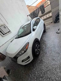 ‏سلام عليكم توسان 2019 أمريكي فول من عده الفتحه ماشية87 رقم الهاتف0771...