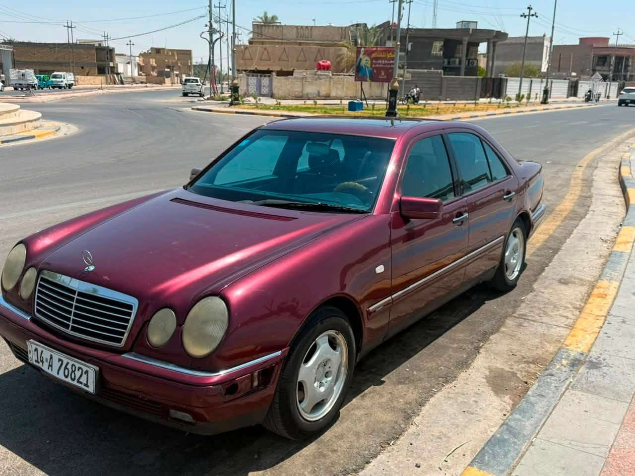 مارسيدس ام عيون موديل 97 ادفنجر فول مواصفات مكفوله من الضربة بيهة شخوط بسيطة سياره نصبتهة حلوه وكاعده عوزهة تلحيضات بسيطه ممشى قليل سياره ممتعوبة السعر 90 وبيهة مجال للاستفسار المراسلة او الاتصال / ***********
