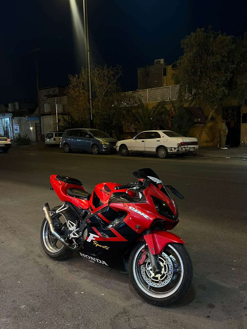 امفوراي • ٦٠٠ • اوراق اصولي