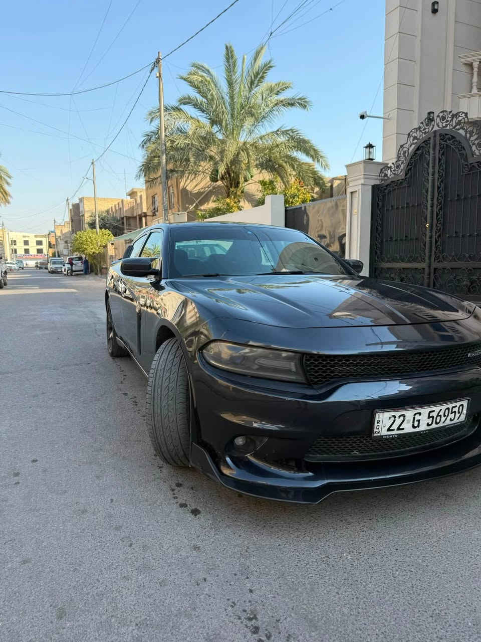 السلام عليكم 
جارجر موديل 2017 وارد امريكيSXT تو ويل  صور الحادث موضحه بصور حادثها بسيط مكينه 3600 كير مكينه تبريد صدر امامي خلفي جاهزه ماشيه 136 الف 
مكانه الحريه الدولعي بيه صبغ 4 قطع بدون دواخل صبغ فقط
‎اي ستفسار***********
