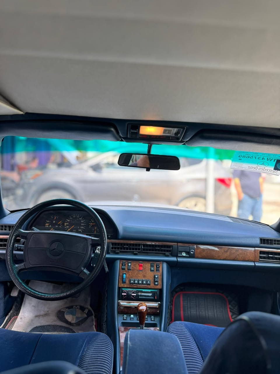 السلام عليكم سياره مارسدس راسي موديل87
باب قصير برده ستلايت كهربايه  + كشنات كهربايه اربعه جام كهرباء   تبريد أصلي 300مكينه صليه بلاديه سعر120 تواصل عله رقم ***********
