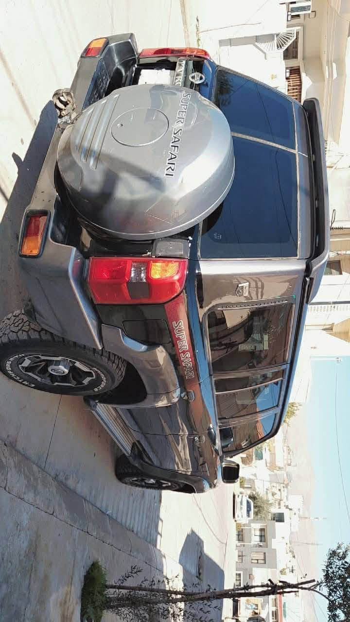 نیسان پاتڕۆڵ ڕەقەموو سەنەوی و هەزەی تازە هەموو گیانی بەشەرت هیچ عەیب و دەعمی نیە سیستەمی غاز و بانزین گێڕ و مەکینەی ٤.٥ بەخاخ هیچ مەسرەفی نیە *********** كركوك, العراق
