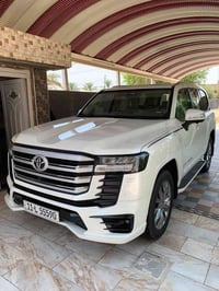لاندكروز • ٢٠٢٥ • ماشيه ٢٦ ألف