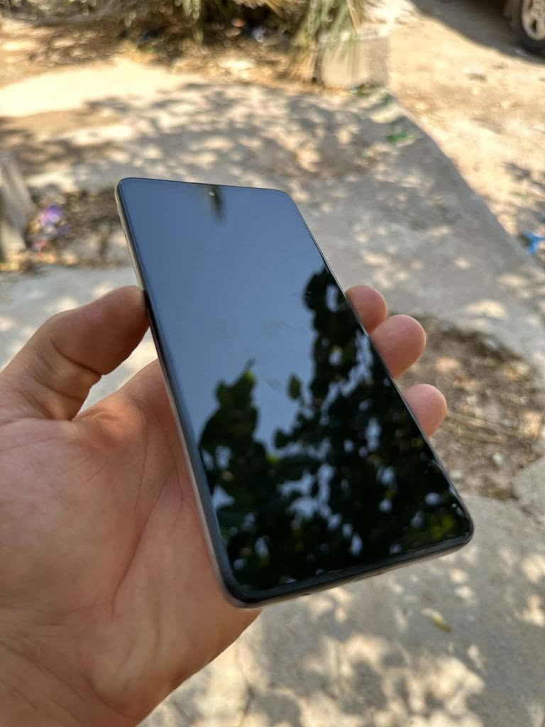 جهاز galaxy A51 
ذاكره 128 رام 6
بطاريه 5000 تايب سي
جهاز عل وضع شركة مامفتوح مابي اي عيب
للبيع سعر 90 الف بي مجال 
شراي اتصل *********** كركوك, العراق
