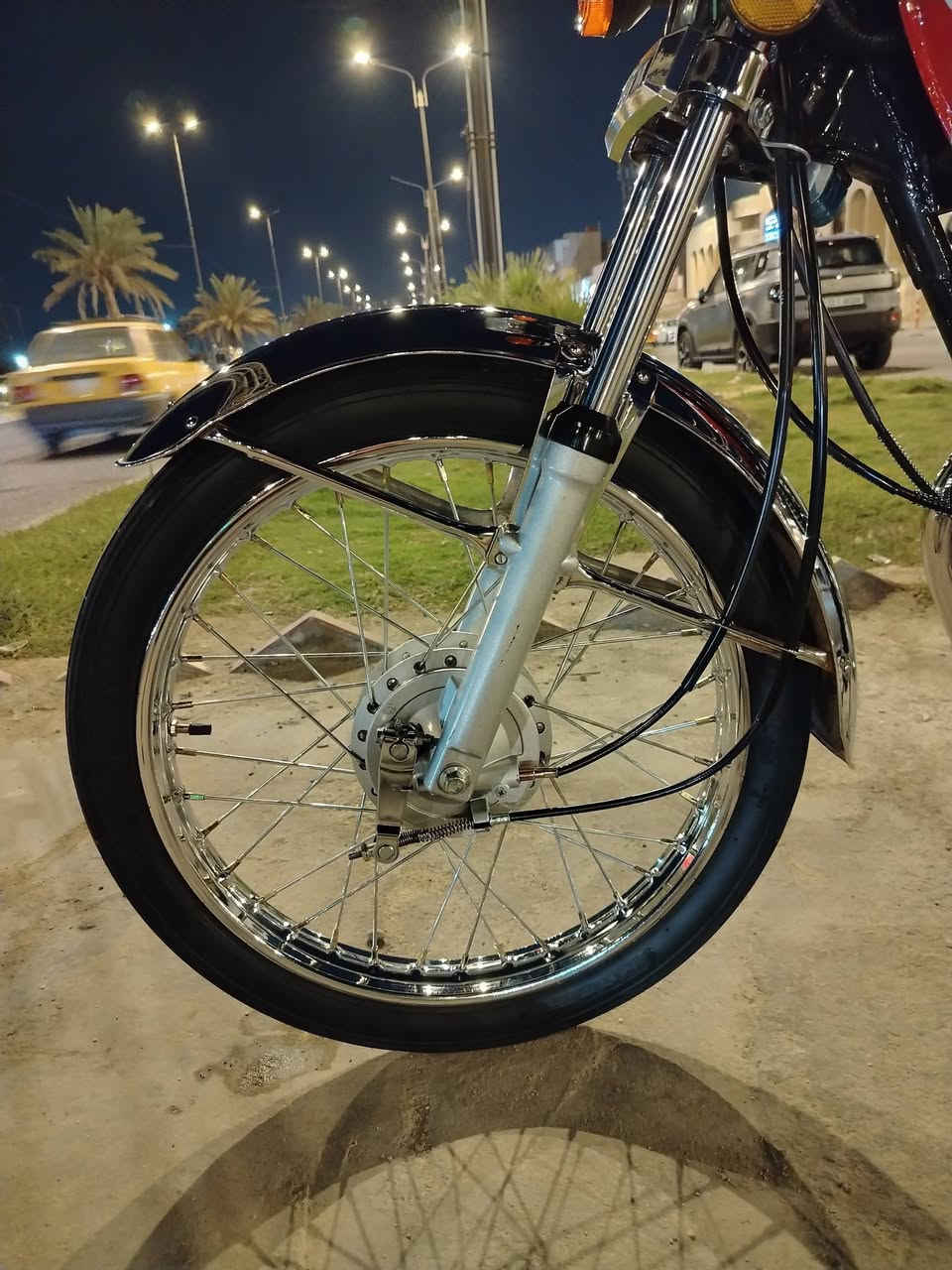 سلام عليكم دراجه اربعه كير للبيع موديل 26 دراجه جديده استعمال قليل مكفوله من كلشي مكينه مكفوله وشرط النعومه مكان كربلاء ***********
