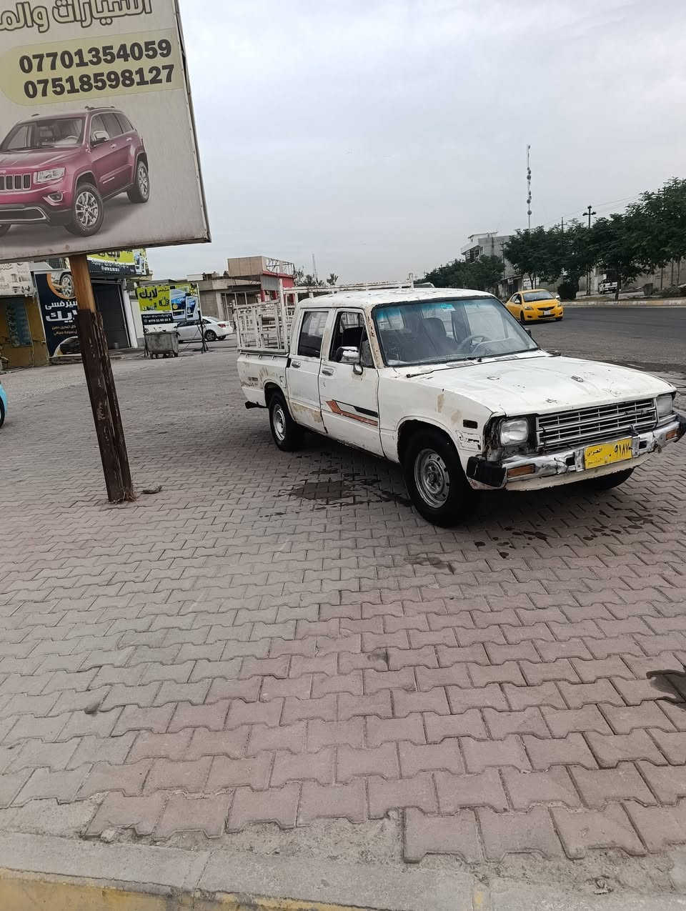 تويوتا بيك اب • ١٩٨٢ • شرط تحويل