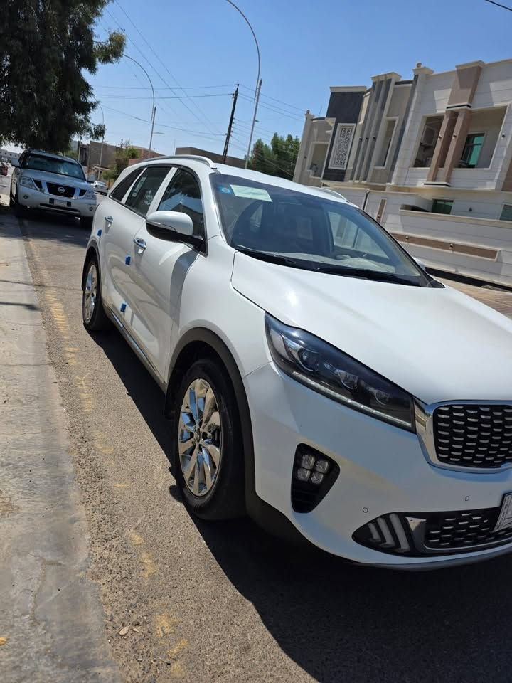 على بركة الله سورنتو 2020
خليجي محرك v6
كفاله عامه تحويل مباشر 
الموصفات المعروفه صندوك كهرباء 
كشانه كهرباء 2 
حساس امامي خلفي 
بردات بلاد 
7 راكب 3 قطع تبريد 
ويل 20
ماشيه 98 الف 
مكان الرمادي 
السعر 250 وبي مجال
***********
