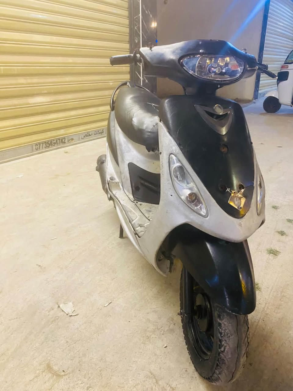 سعر٤٠٠وبيه مجال حك الجيه 
السلام عليكم ماكس منغولي الدراجه بباديه    مامفتوح برغيه منه بوشه٤٩كفرات بلاد الدراجه مولحه 
شلعه ومعدل طيران كله شغاله سلف هندر أساير سكن كيج سرعه  كيج بانزين مكاني ديالئ بعقوبه ***********
