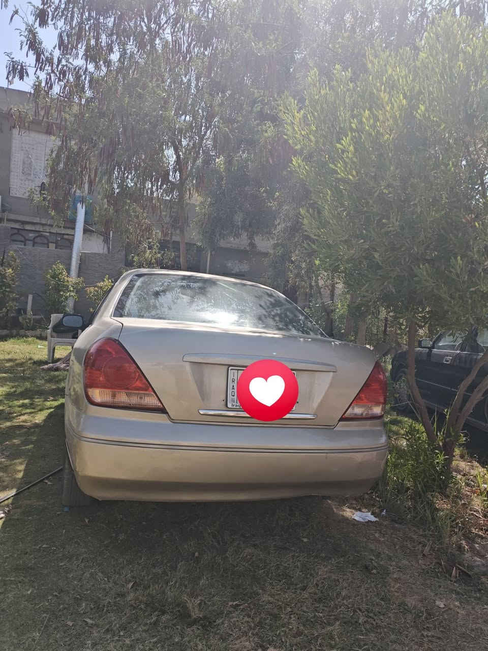 .السلام عليكم
. يتوفر سني نيسان 2006
.محرك 1600 محرك اقتصادي 
.مصبوغ عام  رش جمالية بدون معجون 
.تبريدها شغال  ثلج 
.كفاله كير محرك 
.تحويل ثاني يوم 
.العنوان صلاح الدين 
السعر 75
رقم ***********
