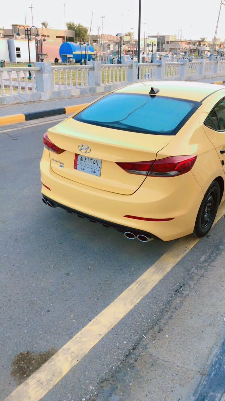 السلام عليكم النترا 17 وارد امريكي حادث امريكا بس البنيد وبا العراق بيهه بين جاملغ والباب مكينه كير تبريد صدر تخم تاير كلهه كفاله مدوشمه ارضيه وكشنات مصفره هيئه وغرمات رقم بغداد وبيهه سونار سياره جديده كل نقص مابيهه ماشيه 100 العنوان واسط الكوت سعر 118وبيهه مجال للطيبين ***********
