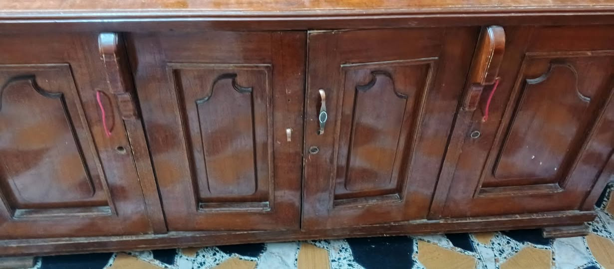 السلام عليكم موجود بوفيات وكناتير البيع عنوان بلرمادي السعر اتصل ***********
