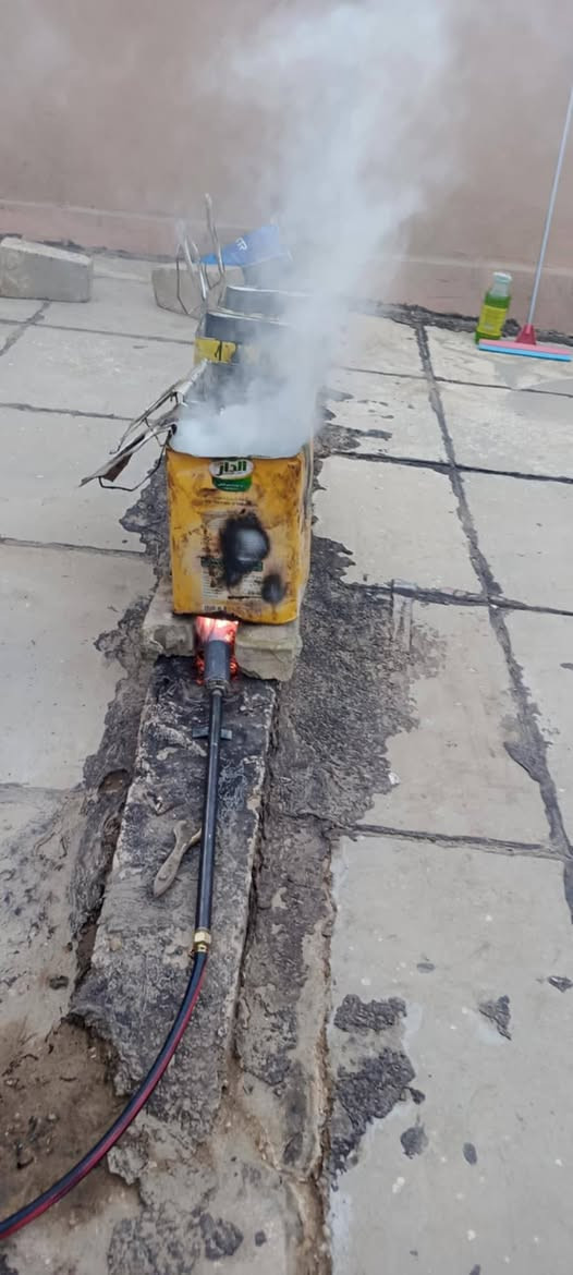 كادر عمل متخصص بأعاده الماستك كرسته وعمل أو بس عمل
