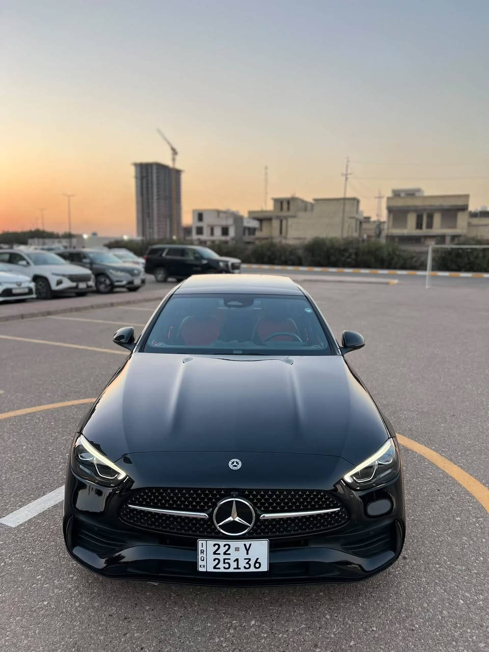 سلام عليكم
2024 MERCEDES-BENZ C-CLASS, 300 4MATIC مارسيدس c300 2024 
المسافه المقطوعه:17.000mi
الحادث:موجود صوره بلمنشور 
السياره 4MATIC يعني فور ويل 
السياره فووول مواصفات داخل احمر 
السعر 37.000$ يعني 370 ورقه 
موقع السياره :بغداد حي العدل 
للأستفسار: ***********
