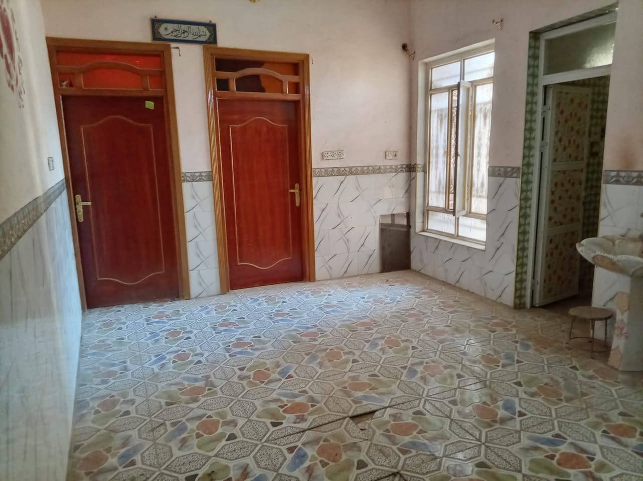 الماجديه شارع جامع • ١٣٠م • ٤ غرف