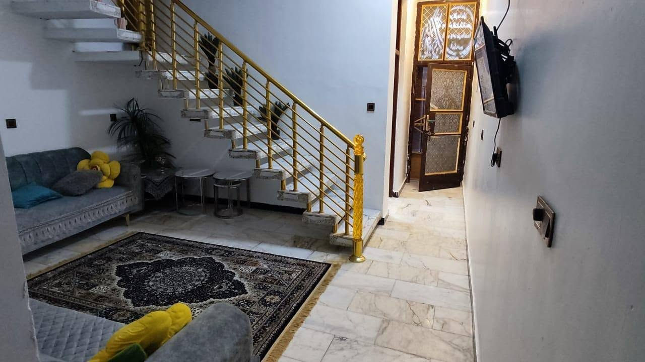 🏠 دار سكن للإيجار للايجار 

📍 أم الخيل الرابعة – قرب المركز الصحي

✨ بناء حديث – طابقين
📐 المساحة: 100 متر
🔹 غرف نوم: 2
🔹 صالات: 2
🔹 استقبال
🔹 مطبخ
🔹 مجمع صحي

📞 للاستفسار والتفاصيل: اتصل 
***********
