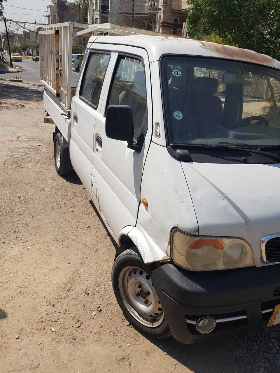 سيارة دبل قمارة للبيع - صيني محركها جيد حجم  1300  اقتصادية بالبانزين وسريعة - سنوية باسمي - موديل  2013  موبايل *********** بغداد  السعر  38  ورقة
