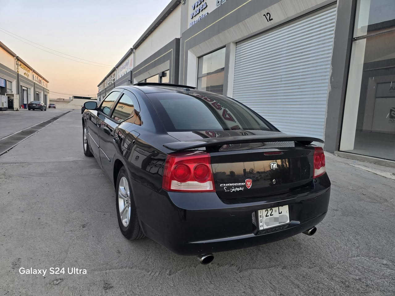 للبيع
سعر 98$
جارجر sxt موديل 2010 
محرك 6سلندر حجم 3500 اصل abs
كير اوتوماتيك شرط المحرك والكير ولاكسل 
رقم اربيل  دولي رقم  وسنوية جديدة شرط 
 التحويل 
🚫صبغ جاملغ امامي يمين وربع جاملغ خلفي يمين شرط بدون اي دواخل  اربكات سليمة 
السيارة فول مواصفات
سلايد فتحة سقف 
كشنات جلد وكهرب 
شاشه كامرا  كروز سرعة  كشن كهرب 
نظام ABS   نظام تراكشن مانع انزلاق 
 تبريد قطعتين ثلج ❄️
ويل كب   طخم تاير جديد صدر امامي خلفي جاهز
موصل الايسر 
***********
***********
