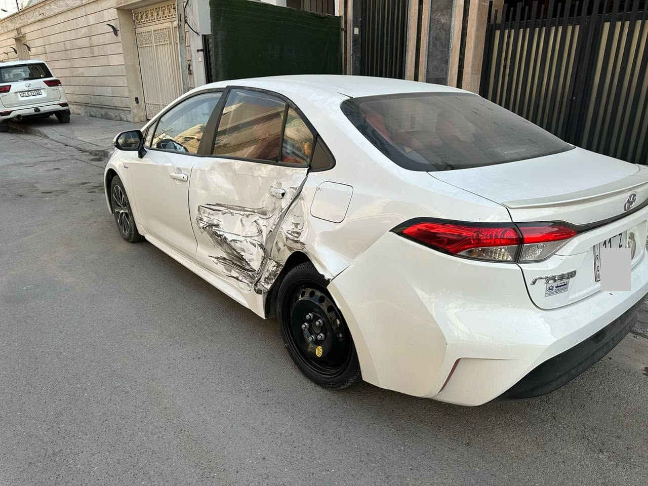 كورلا موديل ٢٠٢٥ داخل جلد احمر وكرسي كهرباء ماشيه ٢٣ الف سابقا مكفوله السياره على حادثها ابيعها 
***********
