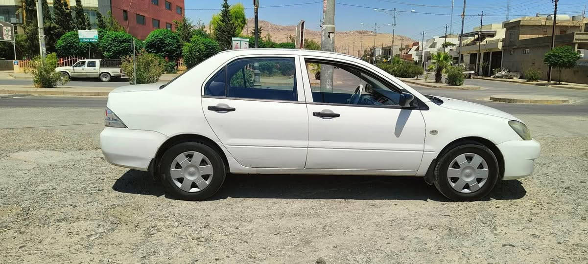 لانسەر مودیل2008گێڕ تۆماتیک بویاخ ٣پارجەی پێشی  بئ ناو گێڕو مەکینە بەشەر مەکینە بچوک***********ناو نیشان حاجیاوا رانیە رانية, السليمانية
