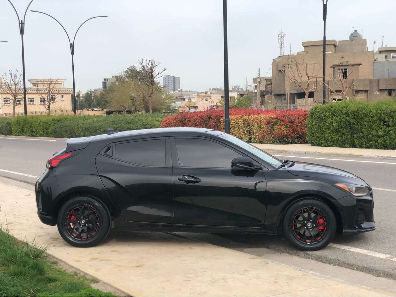 سلام عليكم

هونداى ڤولستر  ٢٠١٩

محرك ٢٠دوش مرغوب

واحد قطعة سبوغ 

قطعتن كلير 

شانصي شرط كل مابيها

گير مكينة راده ر ته بريد خط مال شارع

ته حويل غرامة كل شرط

٨٠ميل ماشية

سيارة حلوة مابيها أي شي

سعر جوة سوق 

بسم الله الرحمن الرحيم 

سلام عليكم 

هونداى ڤولستر  ٢٠١٩

مكينه ٢٠دوش مرغوبه

يه ك پارچه سبوغ

دوو پارچه كلير

شانصي به شه رته هيچ نيه 

گير مكينه راده ر خه تى جاده ى

ته حويل غرامه هه موو به شه رته

سه ياره جى جوان بى عيبه و بى مه سرفه

سه ياره٨٠ميل روشتيه

شوين هه ولير   بس واتس ئاب هه يه

***********

سعر له خوارهه مووى  بازار أربيل, العراق
