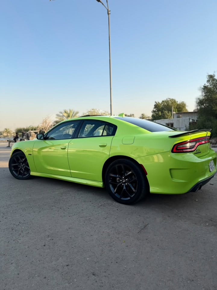 السلام عليكم 
للبيع سيارة جارجر 2023 النداء الاخير 
لون مميز تفاحي 🍏 R/Tماكس 
مكينة 5700 🚀 مكينه وكير كفاله 
فول مواصفات 1/1 فتحة سلايد 
تحكمات ستيرن  معروفة مواصفات السيارة 
وارد أمريكي حادث بنيد وخشم الجاملغ 
ول باقي كفالة عامة 
السيارة جديدة بمعنى الكلمة 
رقم السيارة بغداد بسمي 
مكاني بغداد 
سعر 237 وبيها مجال بلاش والله ماكو هيج سعر 
رقمي ***********
