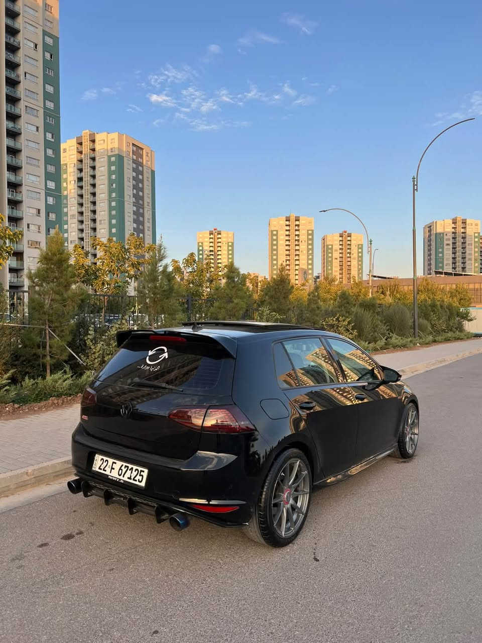 golf tsi 2017  1.8 turbo 
سلام عليكم گۆڵف فول مواسەفات  ماشالله لە ماڵی هەمو لایەک
پانوراما.کوشن کارەبا.کوشن جلد.کوشن هیتەر. شاشە گەورە کامێرا.
تەعدیل سورعە.تەبرید لەمس تەبرید ٢ زۆن. رادار ی ئاوێنە.
دەرگا بەسمە .دەبڵ تراکشن. ٣ گێر. ئۆتۆ.عادی.سپۆرت 
زۆر مواسەفاتی کە... سەنەوی تا ٢٠٢٩ تازەیە
 گێرو و مەکینە و تەبرید و تاخم پێشو دوا کارەبای هەمو گیانی بە شەرت.  کامل بۆدی کیتی gti لەسەرە دەعامی . لایت پێشو دوا
دیفیوزەر ساڵۆنسا دۆسەی R  داون پایپ و پۆپ بانکی لەسەرە هەمو گیانی کراوە بە gti سارەکە بێ مەسرەفە بێ ساردە ساردی نیە بەس بۆنیتی بۆیاخە بێ ناو گرتن نرخی ١١٥ مەجالێکی زۆر کەم ... ئەدمین🌹 
***********
*********** وەهتسئاپ
