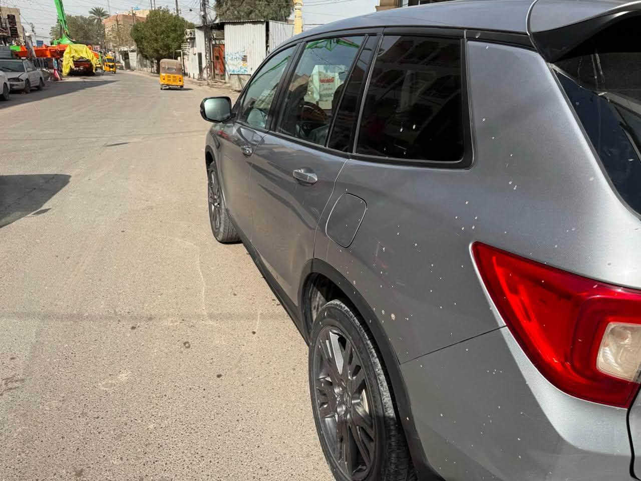 السلام عليكم
هوندا للبيع

سيارة هوندا پاسبورت 

موديل 21 فول موصفات 1/1

حادث باب عكس سايق 

موضح بل سونار 

سيارة رقم دهوك
باسمي سيارة

سعرها 165 ورقه بيه مجال 

سيارة جاهزة 

اي نقص مابيه

مكان بغداد 

حي الامين الثانية

***********
