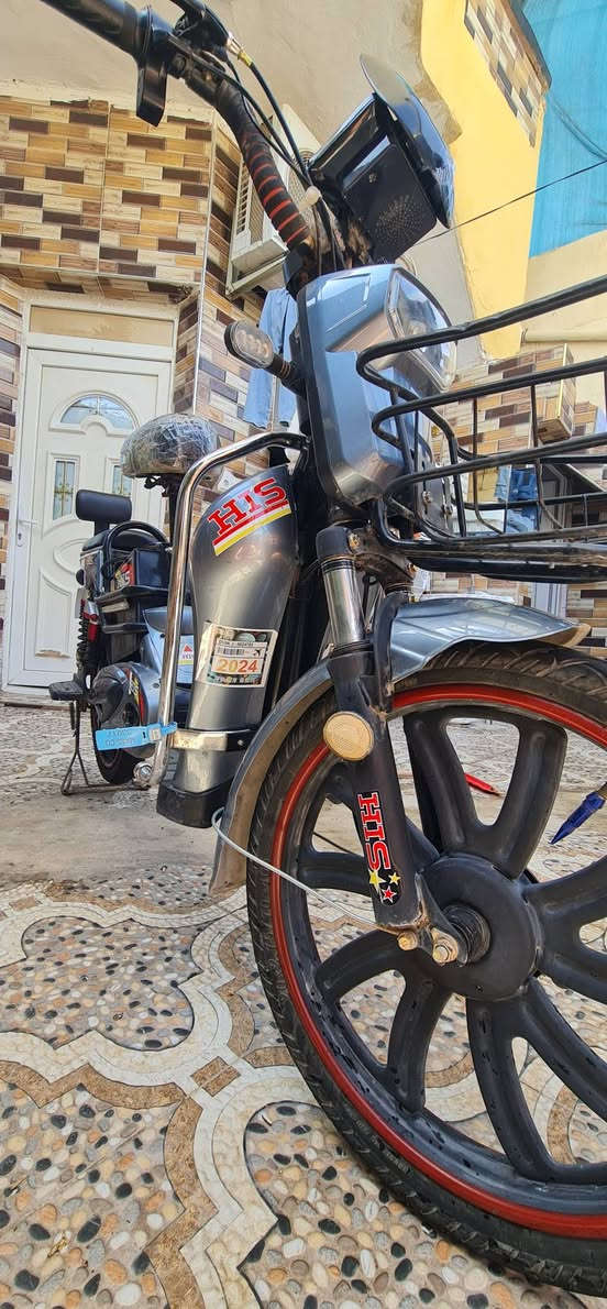 دراجه شحن للبيع موديل 24 نضافه فولل السعر 200 وبي مجال للطيبين الشراي تعال خاص او اتصال *********** المكان كركوك الصياده قرب المحافظة الجديده
#للبيع

دراجه شحن للبيع موديل 24 نضافه فولل السعر 200 وبي مجال للطيبين الشراي تعال خاص او اتصال *********** المكان كركوك الصياده قرب المحافظة الجديده
