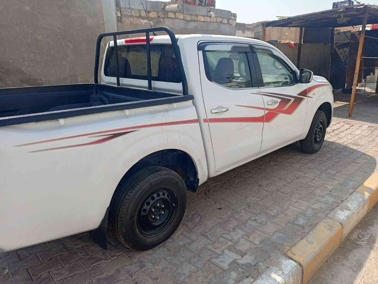 لبيع نيسان مديل ١٦ كيرعادي مكفوله عنوان ميسان مشرح سعر135 رقم لهاتف ***********
