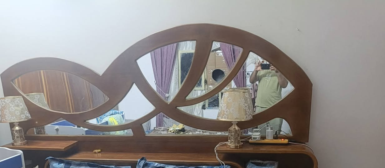 قرفة صاج نضيفة السعر 800 المكان تكريت القادسية الاستفسار الاتصال عل رقم ***********
