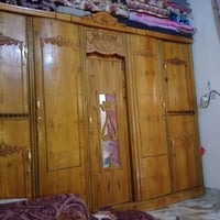 غرفة اخشاب • كنتور ٥ أبواب • مستخدمة ٨ أشهر