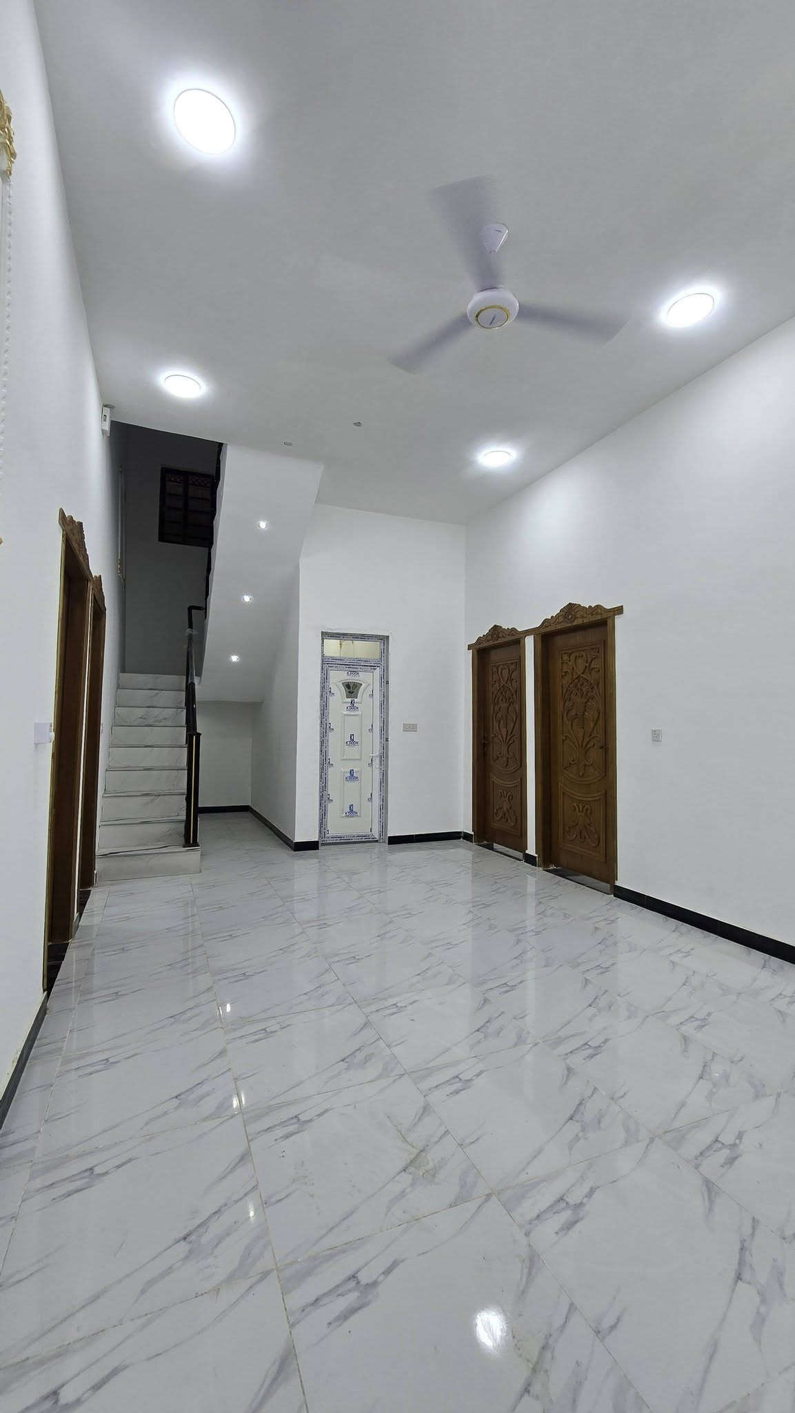 توفر دار سكن البيع
طابو زراعي والمالك عراقي
العنوان البصره حمدان شارع المركز
المساحه البيت الواحد 150متر
توفر كافت الخدمات ماي كهرباء تبليط مجاري
غرفتين وصاله وستغبال صحيات دخليه وخرجيه منور بناه حديث شغل درجه ‏أوله
السعر 82مليون وقبل التفاوض
الستفسار تصل ***********
ابو عباس
