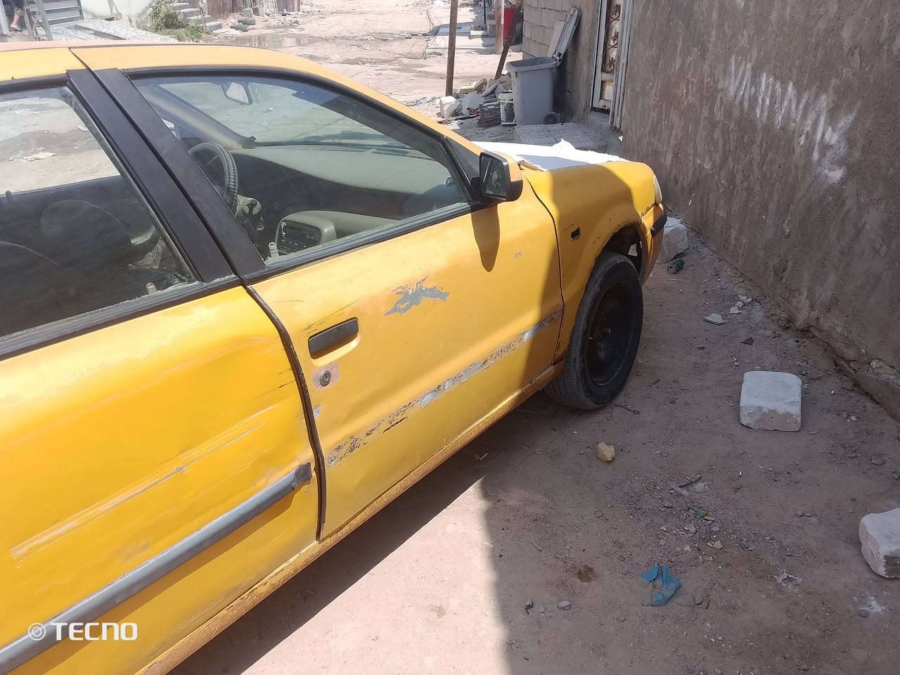 االسلام عليكم سمند للبيع بيه طخات بصيطات  راعيه موجود يمي امصفره هيئه ومرور ما مطلوبه ولا ربع مكاني نجف شارع المطار السعر 16  ترهم مراوس رقمي ***********
