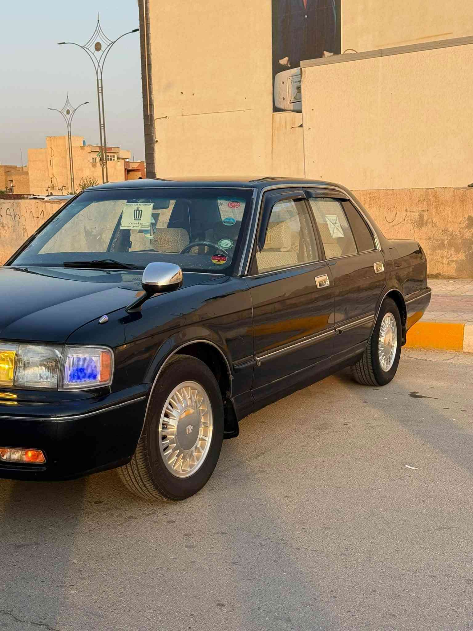 ، ، ، يالله سلام عليكم ورحمه الله وبركاته
■ نوع السياره/ كراون أرنب  
■ الموديل/1995
■ اللون/  أزرق نيلي 
تحوير أيسر البلاد غسق 
■ رقم/ بغداد دولي وراعيه جاري شرط 
■ السعر /70ورقه وبيها مجال للشراي......
■ السياره   مكفوله كفاله عامه  من طكت الجاكوك ومن الجوي و من  الضربه و والكص والنقل الجثه والخياس و شاصي مكفول من الطول لطول    والعيب الشرعي والصوليات  فقط صبغ جمالي أثر جراد  بشرط 
والتحويل والغرامات كهربائيات كله شغاله   حساسات خلفيه شاشه قلاب ياباني اصليه لايت زنون عالي ناصي  
■ دواخل حلوه جديده  ابطاين  دشبول بكارتون تنته بلكارتون ارضيه جلد بلكارتون فراش جنطه لايتات +سكنات+اشاير دعاميه +بكلايتات بعدها كارتون  تبريد ثلج ويه السويج السياره فول اكسن ثلث قطع 
واحد على واحد ما بيها ائي نقص.....
■مكينه 2500 ديلكو    بلكاتون  المكينه والكير    جديده شرط الفحص   بلكارتون    حداديه . 90بل. 💯   جديده تخم تاير جديد ويل جديد عدد خمسه  
اترايك وين ما أتريد جاهزه السياره من  ائي نقص ما بيها 
■السياره موجوده بالناصريه المركز
الاسكان الصناعي
ارقم الموبايل***********
