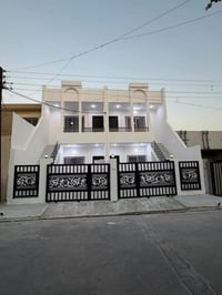 بناء • أقساط • ١٠٠م–٢٠٠م