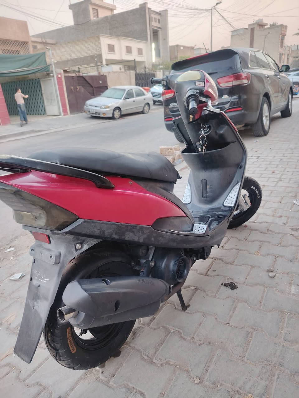 ه سلام عليكم دراجه ماكس عدله دراجه خير من الله هندر واحد تشتغل مكينه ناعمه مجفته مره وحد دراجه طسته حلوة خرسه بيه صارنصه fm سعر 450 وبيه مجال  *********** بيه فقط واتساب
