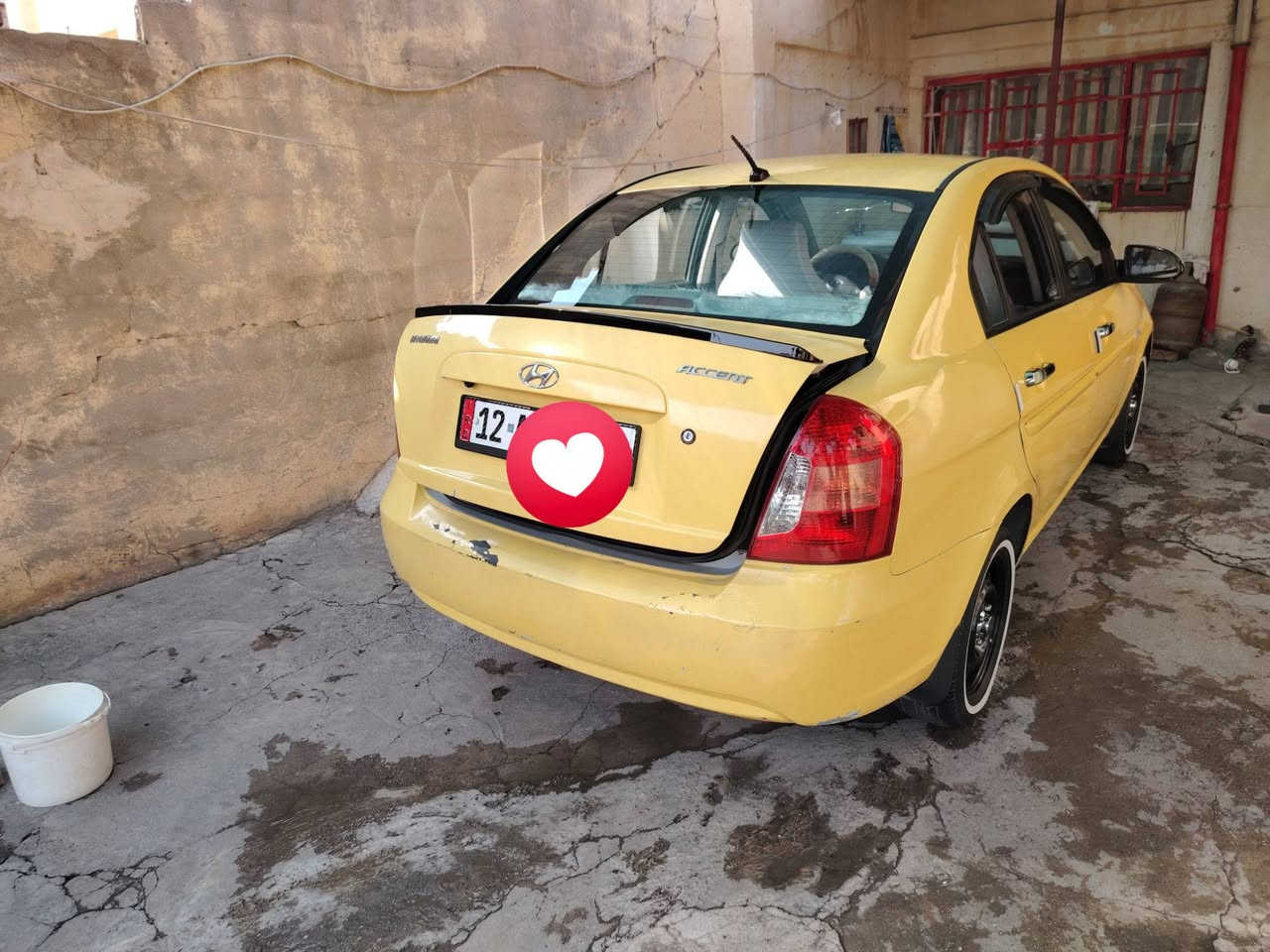 السلام عليكم اكسسن2009فول نضافه احلا من الصوره رقم نينوى مصطره هيئه غرامات صفر جوم كهربائية قفل مركزي كامره شاشه كير عادي سياره جديده طخم جديد الرقم***********/////***********
