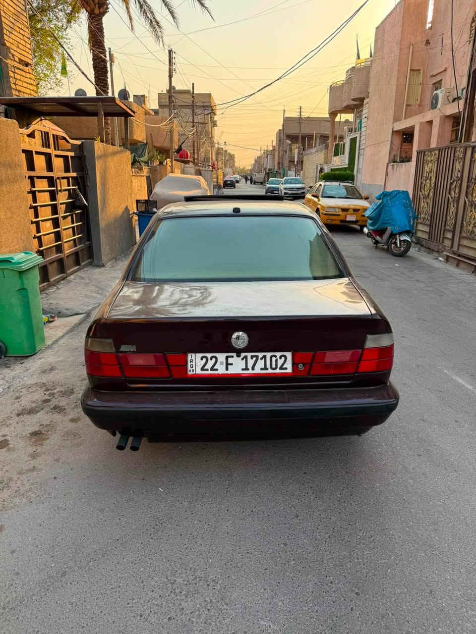 السلام عليكم بي ام موديل ١٩٩٣ حجم 525 محرك مسكر مكفول كير صدر مكفولات اكسل جديد  بالباكيت تخم تاير جديد تبريد ثلج سلايت طكتين بجم عريض مري منفصل رقم اربيل سياره مصبوغه جمالية بدون اي حادث غرفة جلد بلادي السعر 68 مكان السيارة بغداد حي الجهاد او حي العامل 
للاستفسار الاتصال على الارقام التالية

*********** واتساب
*********** اتصال
