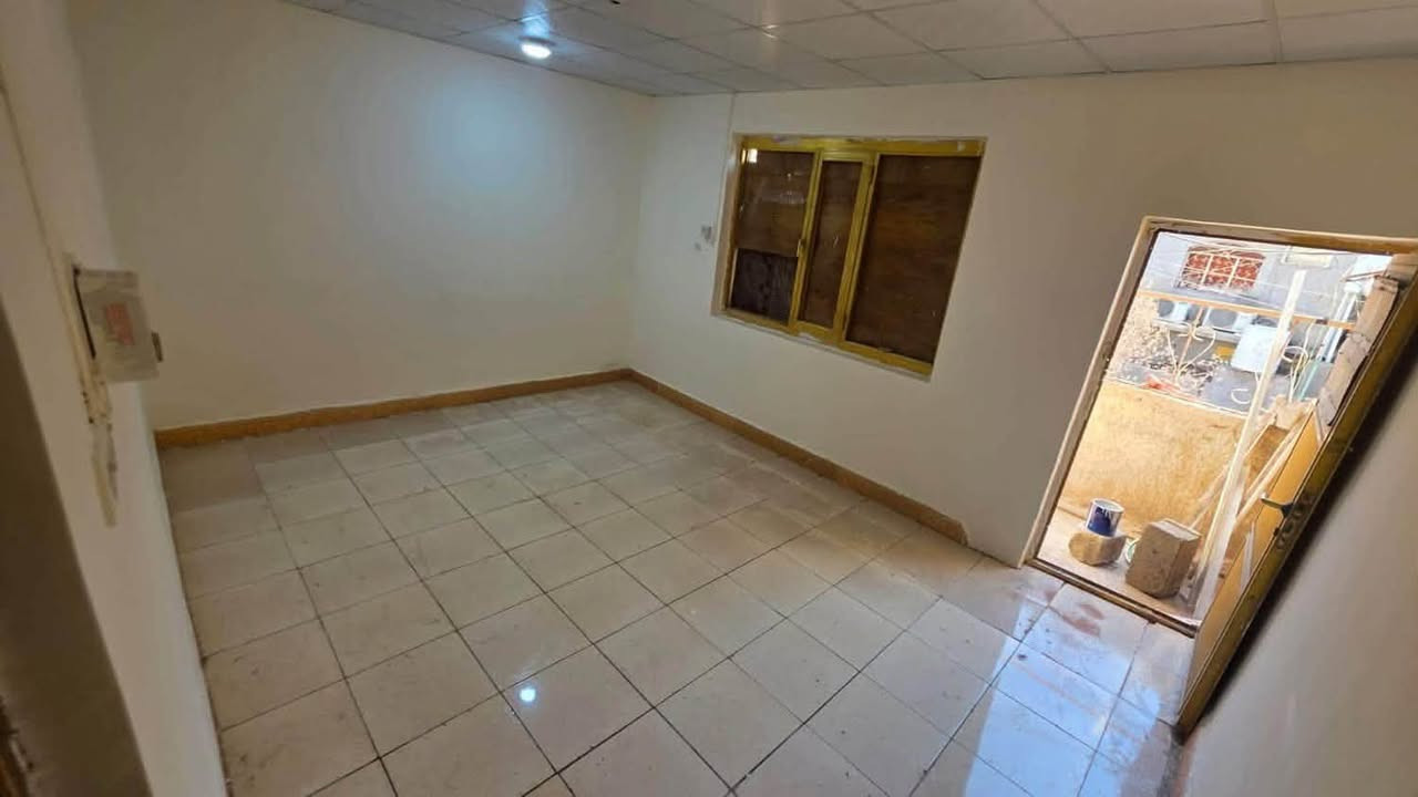 بيت طابقين للايجار في الجبيلة
موقع سكني مميز و هادئ
يحتوي على ثلاث غرف ، صاله ، استقبال ، مطبخ 
، صحيات ، كراج ، حديقة
سعر الايجار 750
للمعلومات اكثر الاتصال على الارقام
او زيارة موقعنا 
البصره _ شارع عام حي الزهراء _ قرب مستشفى النفط 
***********
الذهبي للاستثمار العقاري
مجاز قانونياً
