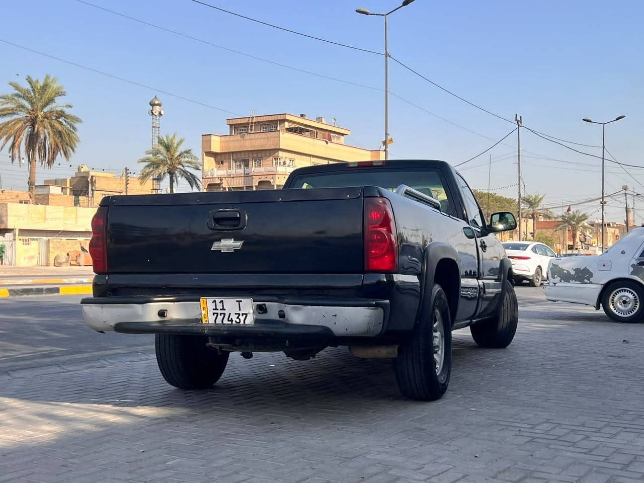 سلفادور ٢٠٠٣ مصبوغه اسود سياره بلاد٦برغي  مكينه ٥٣٠٠ كير٧٠٠ رقم بغداد سنويه جديده لل٢٠٠٣١ تبريد شغال كير مكينه اكسل فول بلاد داخل دوشمه جديده سعرهه ٨٧ $وبيهه مجال *********** اتصال
