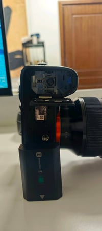 سوني a7iii  بدي فقط مواصفاتها معروفه شترها 13k كاميرا كلش نظيفة و استع...