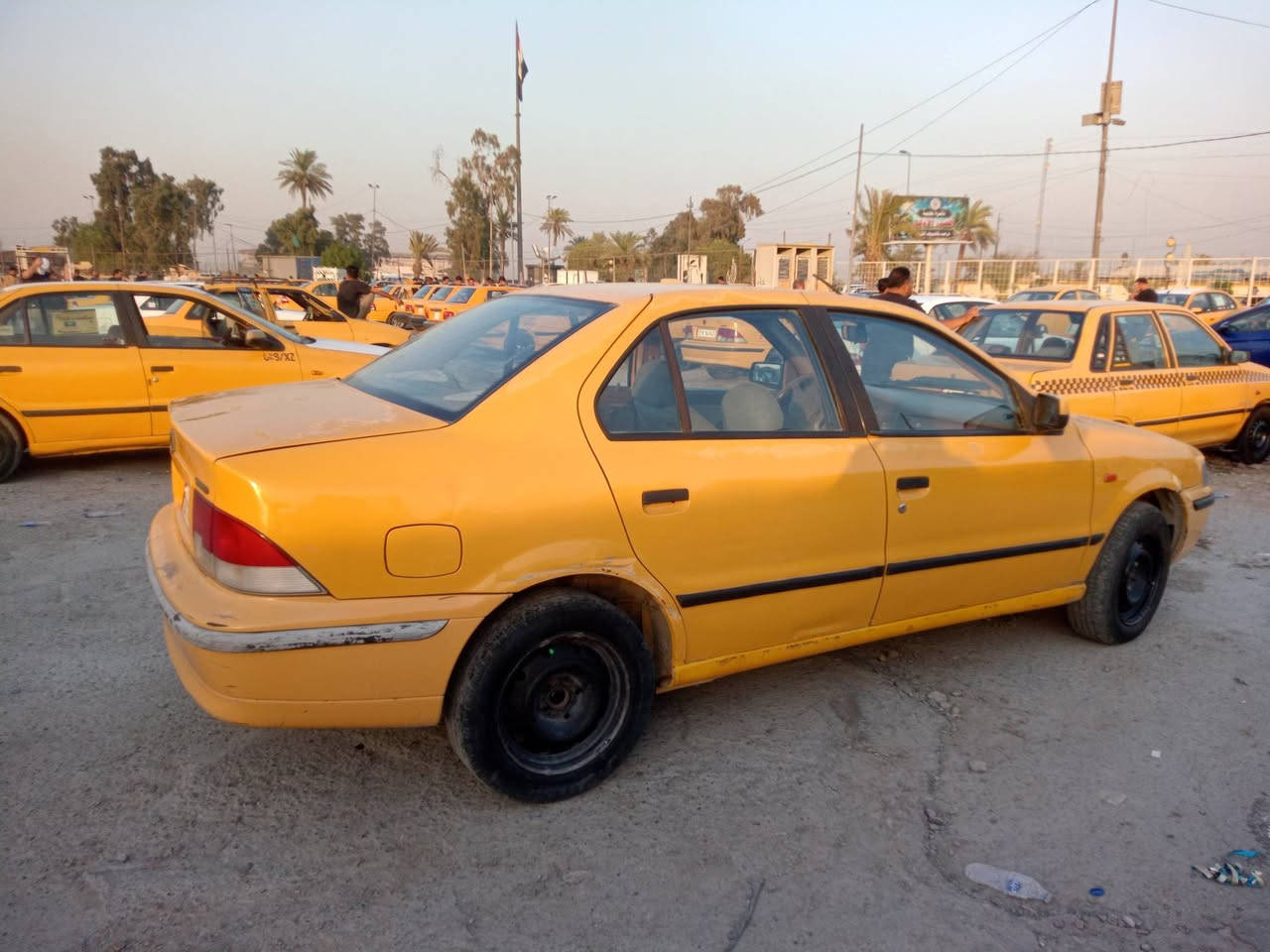 سمند 2010 مصفره هيئه غرامات سنويه 27 السعر 23 سياره كامله تدفئه تبريد كله شغال ***********
