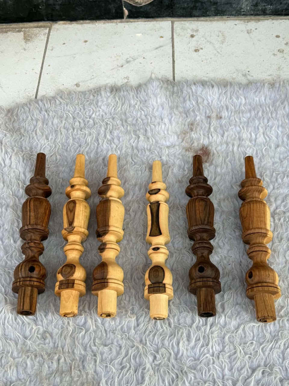 ادورك وين ونته بلايا عنوان عمي لوحات فنيه مو بكارات شي ع مزاج انتيكه وضمان وسعار تنافسيه كل ما عليك تجينه للمحل وندللك اغاااتي 
ديالى بلدروز نهايه شارع الجمعيه 
ابو شهم ***********
