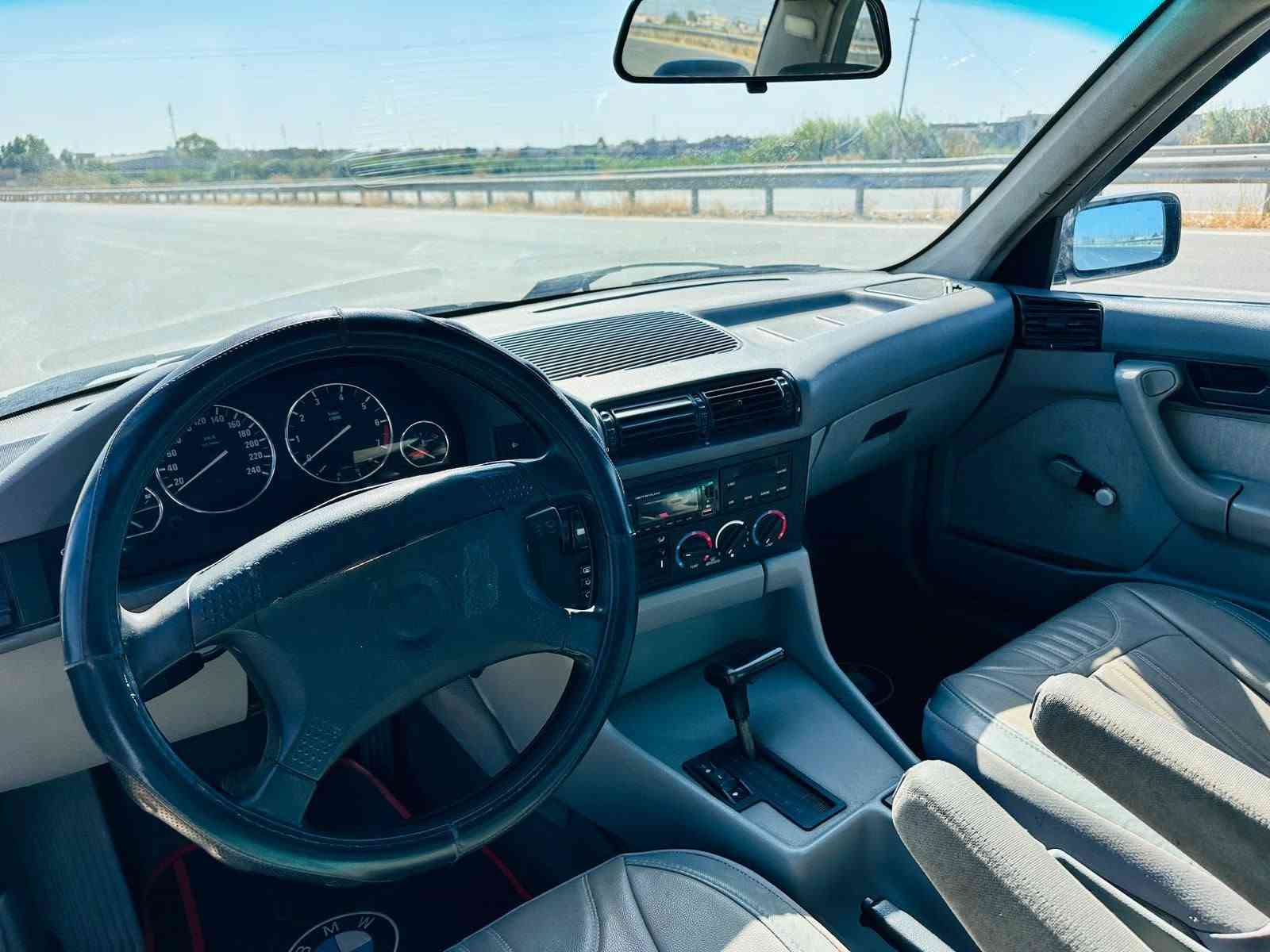 موديل 93 حجم 520 مسكر وضع شركة بدون صبغ جمالية نضيفة حيل السعر 60 وبي مجال،***********
