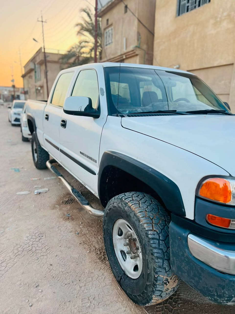 🔥 للبيع سفادو جمسي سيرا موديل 2005 🔥
🚙 مكينة كفالة
⚙️ كير كفالة
🛞 تايرات جديدة
🔩 8 براغي
💪 6100 فحل

💵 السعر: 110$

📍 العنوان: البصرة
📞 ***********

الفحص للجادين فقط، والسيارة حاضرة للفحص.
