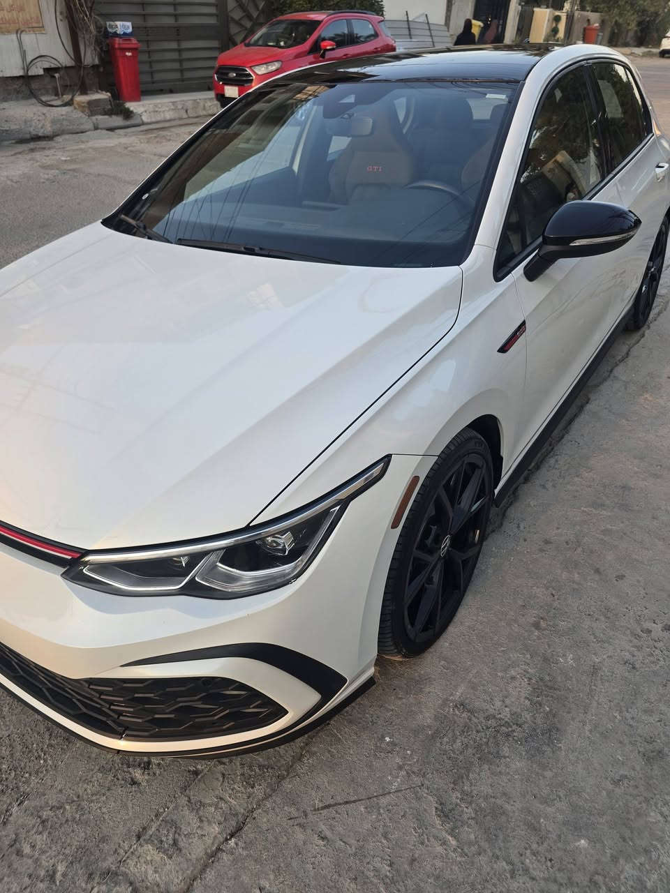 السلان وعليكم كولف gti 2024 كير عادي فول مواصفات بدون صبغ فقط ذيل الجاملغ صبغ على كد شبرين بدون تبديل رقم اربيل جديد وهزة جديدة وفحص جديد قبل يمين ترقمت اي استفسار الاتصال *********** السعر مناسب السيارة باسمي تحويل مباشر وماشية ١١ الف فقط
