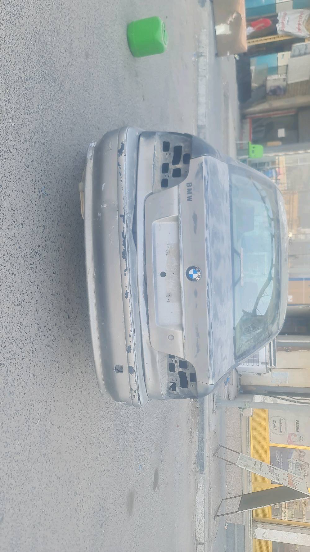 سيارة BMW صقر للبيع رقم بصرة موديل ١٩٩٧ على وضعها مكينة محورة ٣٠٠٠ سعرها ١٨ ورقة وبيها مجال مو شراي لا تتصل ولا توصل اغراضها موجودات اربد اصبغها